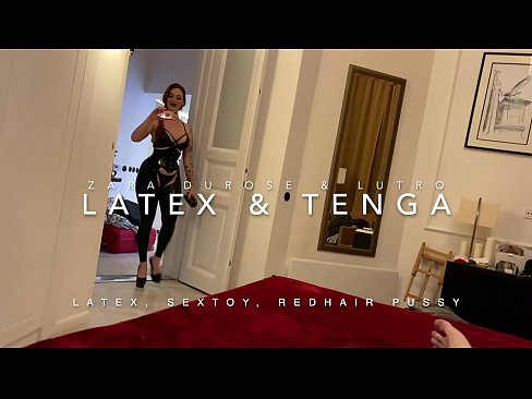 ❤️ Sorellastra dai capelli rossi in costume di latex scopata dal fratellastro Porno vkal it.porngipfy.ru ️❤